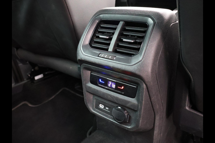 Volkswagen Tiguan 1.4 TSI 245 PK EHYBRID 2X R-LINE + DIGITALE COCKPIT | 19 INCH | ADAPTIVE CRUISE | SFEERVERLICHTING