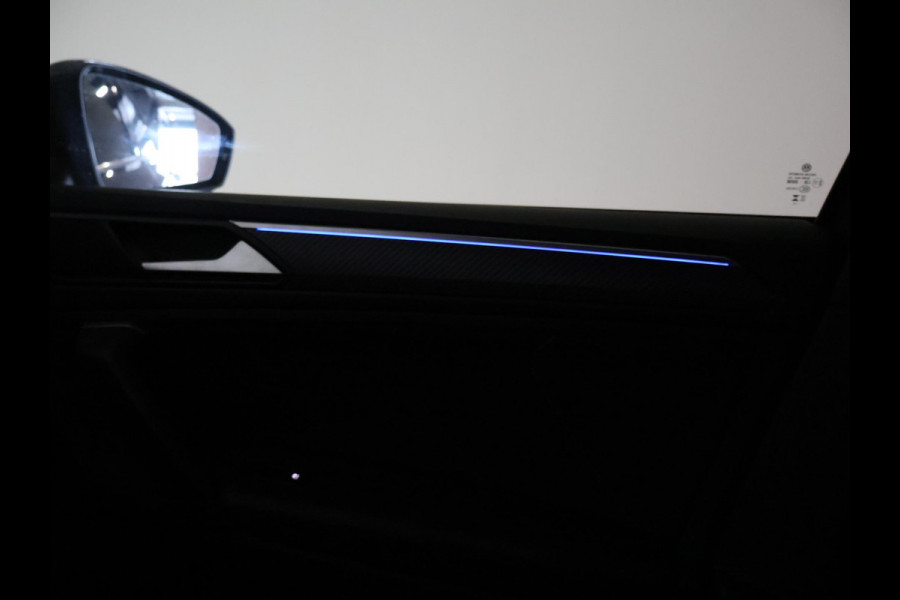 Volkswagen Tiguan 1.4 TSI 245 PK EHYBRID 2X R-LINE + DIGITALE COCKPIT | 19 INCH | ADAPTIVE CRUISE | SFEERVERLICHTING