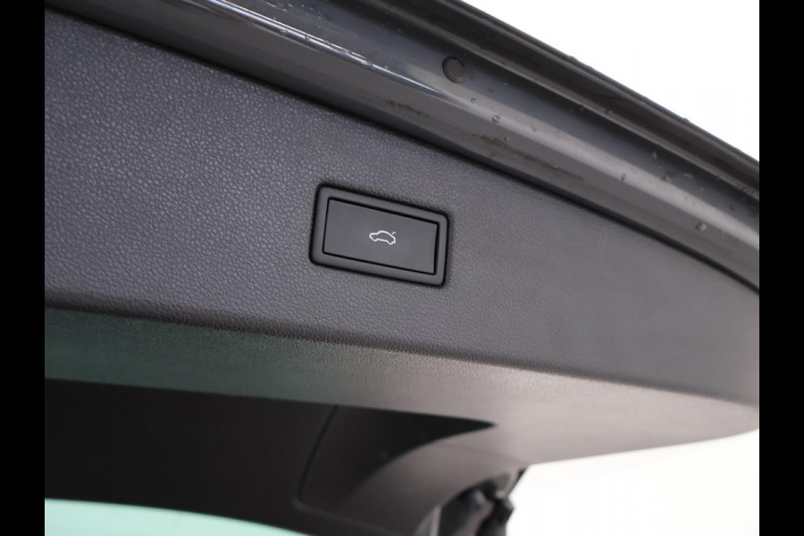 Volkswagen Tiguan 1.4 TSI 245 PK EHYBRID 2X R-LINE + DIGITALE COCKPIT | 19 INCH | ADAPTIVE CRUISE | SFEERVERLICHTING