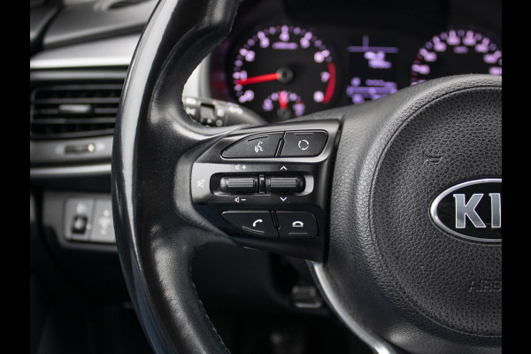 Kia Stonic 1.2 MPi ComfortPlusLine Navigator | Nederlandse dealer onderhouden auto | Navigatie | Achteruitrijcamera | Airco |