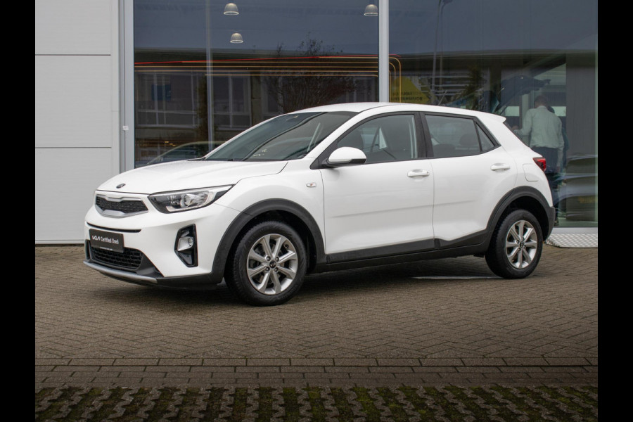 Kia Stonic 1.2 MPi ComfortPlusLine Navigator | Nederlandse dealer onderhouden auto | Navigatie | Achteruitrijcamera | Airco |