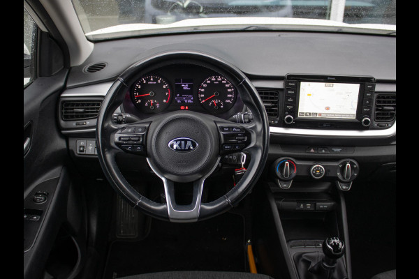 Kia Stonic 1.2 MPi ComfortPlusLine Navigator | Nederlandse dealer onderhouden auto | Navigatie | Achteruitrijcamera | Airco |