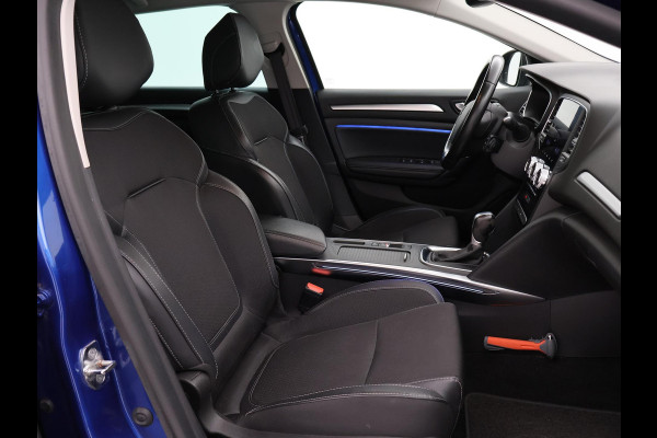 Renault MEGANE Estate 1.3 TCe 140 PK AUTOMAAT INTENS + TREKHAAK 1700 KG | SFEERVERLICHTING | 17 INCH | FULL LED | CARPLAY