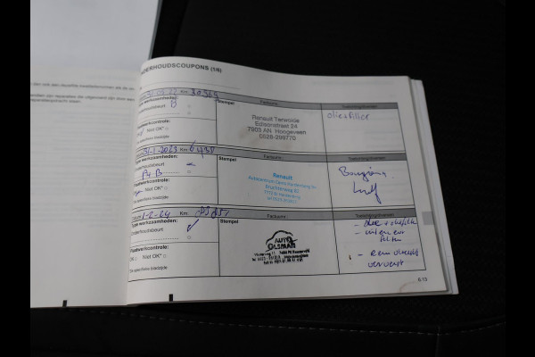 Renault MEGANE Estate 1.3 TCe 140 PK AUTOMAAT INTENS + TREKHAAK 1700 KG | SFEERVERLICHTING | 17 INCH | FULL LED | CARPLAY