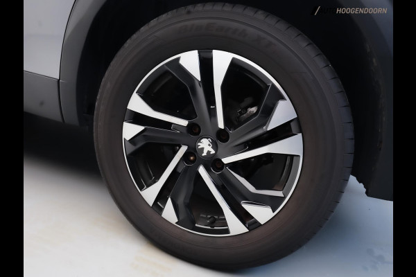 Peugeot 2008 1.2 PureTech Allure (APPLE CARPLAY,LED,STOELVERWARMING,360 CAMERA,DIGITAAL DISPLAY,KEYLESS,CRUISE,LM-VELGEN,TREKHAAK)