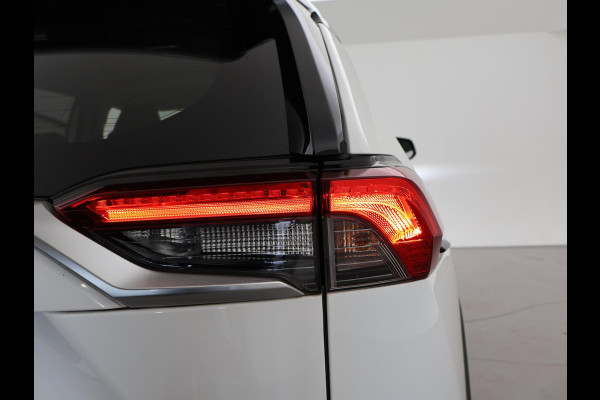 Toyota RAV4 2.5 HYBRID AWD FIRST EDITION + TREKHAAK 1650 KG | 360 CAMERA | LED | CARPLAY | ADAPTIVE CRUISE CONTROL