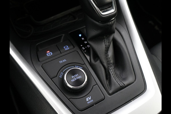 Toyota RAV4 2.5 HYBRID AWD FIRST EDITION + TREKHAAK 1650 KG | 360 CAMERA | LED | CARPLAY | ADAPTIVE CRUISE CONTROL