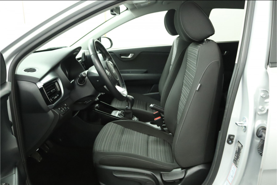 Kia Stonic 1.0 T-GDi MHEV DynamicPlusLine Apple Carplay/Android Auto - Cruise Control - Climate Control - Navigatie - Stuur/Stoel Verwarming - fabrieksgarantie tot 11-2031