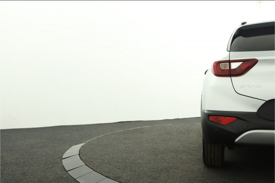 Kia Stonic 1.0 T-GDi MHEV DynamicPlusLine Apple Carplay/Android Auto - Cruise Control - Climate Control - Navigatie - Stuur/Stoel Verwarming - fabrieksgarantie tot 11-2031