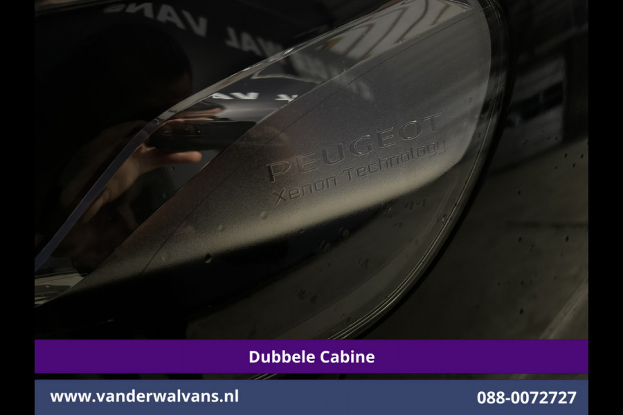 Peugeot Expert 2.0 BlueHDI 177pk Automaat L3H1 Dubbele cabine SPORT Euro6 Airco | 6-Zits | Leder | 2x Zijdeur Head up display, Navigatie, Camera, Apple Carplay, Android Auto, Xenon, LM velgen, Sidebars, Cruisecontrol, Trekhaak, Stoelverwarming, Parkeersensoren