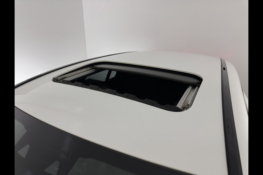 Mercedes-Benz EQC 400 4MATIC 80 kWh AMG (INCL-BTW) Aut. *PANO | BURMESTER-SURROUND | DISTRONIC | LEATHER-MICROFIBRE | FULL-LED | TOP-VIEW | WIDE-SCREEN-COCKPIT | KEYLESS | AIR-SUSPENSION | SPORT-SEATS | PRIVACY-GLASS | AMBIENT-LIGH