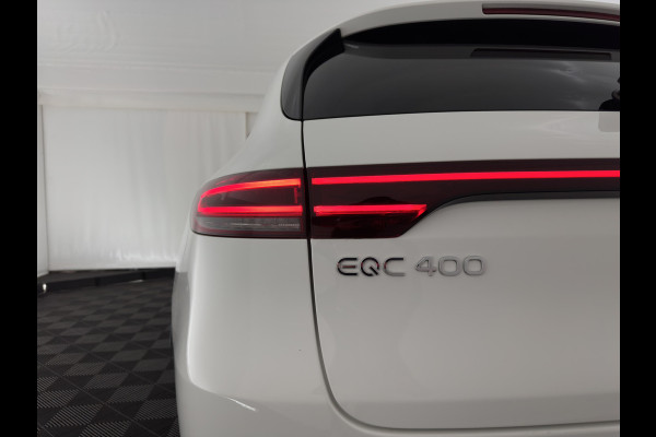 Mercedes-Benz EQC 400 4MATIC 80 kWh AMG (INCL-BTW) Aut. *PANO | BURMESTER-SURROUND | DISTRONIC | LEATHER-MICROFIBRE | FULL-LED | TOP-VIEW | WIDE-SCREEN-COCKPIT | KEYLESS | AIR-SUSPENSION | SPORT-SEATS | PRIVACY-GLASS | AMBIENT-LIGH
