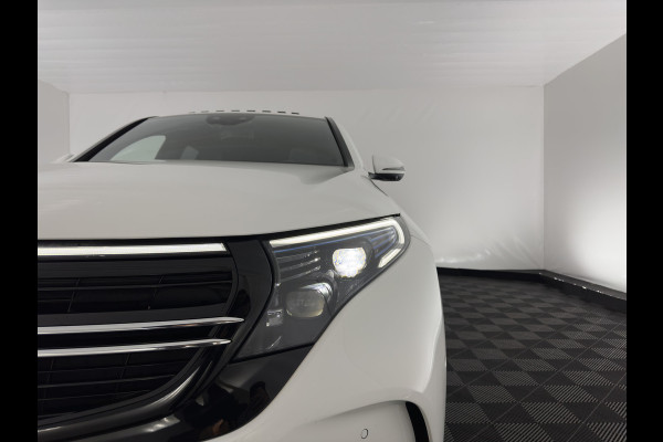 Mercedes-Benz EQC 400 4MATIC 80 kWh AMG (INCL-BTW) Aut. *PANO | BURMESTER-SURROUND | DISTRONIC | LEATHER-MICROFIBRE | FULL-LED | TOP-VIEW | WIDE-SCREEN-COCKPIT | KEYLESS | AIR-SUSPENSION | SPORT-SEATS | PRIVACY-GLASS | AMBIENT-LIGH