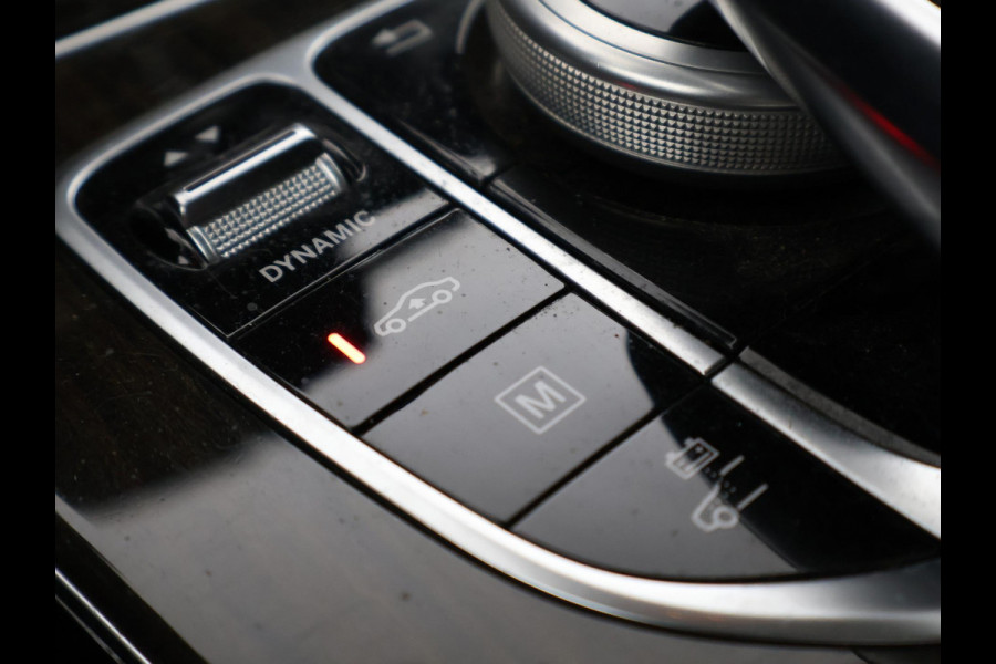 Mercedes-Benz GLC 350e 4MATIC PLUG-IN HYBRID + TREKHAAK | PANORAMA | LUCHTVERING | LED | STOELVERWARMING