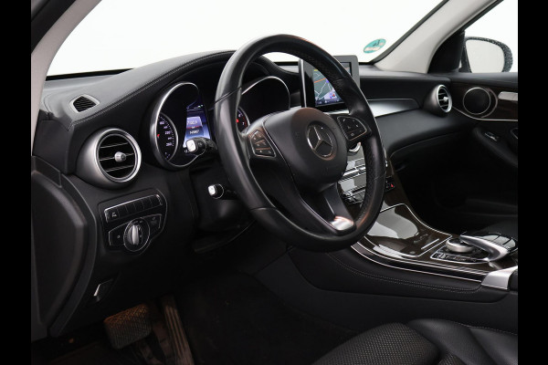 Mercedes-Benz GLC 350e 4MATIC PLUG-IN HYBRID + TREKHAAK | PANORAMA | LUCHTVERING | LED | STOELVERWARMING