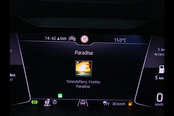 Škoda Karoq 1.5 TSI ACT 150 PK AUT. + VIRTUAL COCKPIT | ADAPTIVE CRUISE | TREKHAAK | STUURVERWARMING