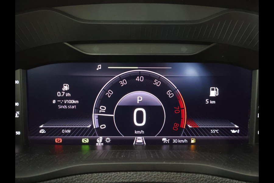 Škoda Karoq 1.5 TSI ACT 150 PK AUT. + VIRTUAL COCKPIT | ADAPTIVE CRUISE | TREKHAAK | STUURVERWARMING