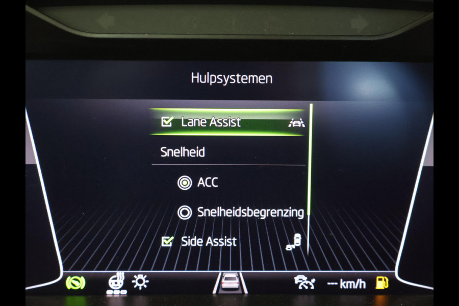 Škoda Karoq 1.5 TSI ACT 150 PK AUT. + VIRTUAL COCKPIT | ADAPTIVE CRUISE | TREKHAAK | STUURVERWARMING