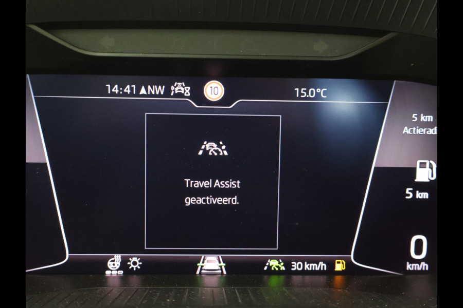 Škoda Karoq 1.5 TSI ACT 150 PK AUT. + VIRTUAL COCKPIT | ADAPTIVE CRUISE | TREKHAAK | STUURVERWARMING