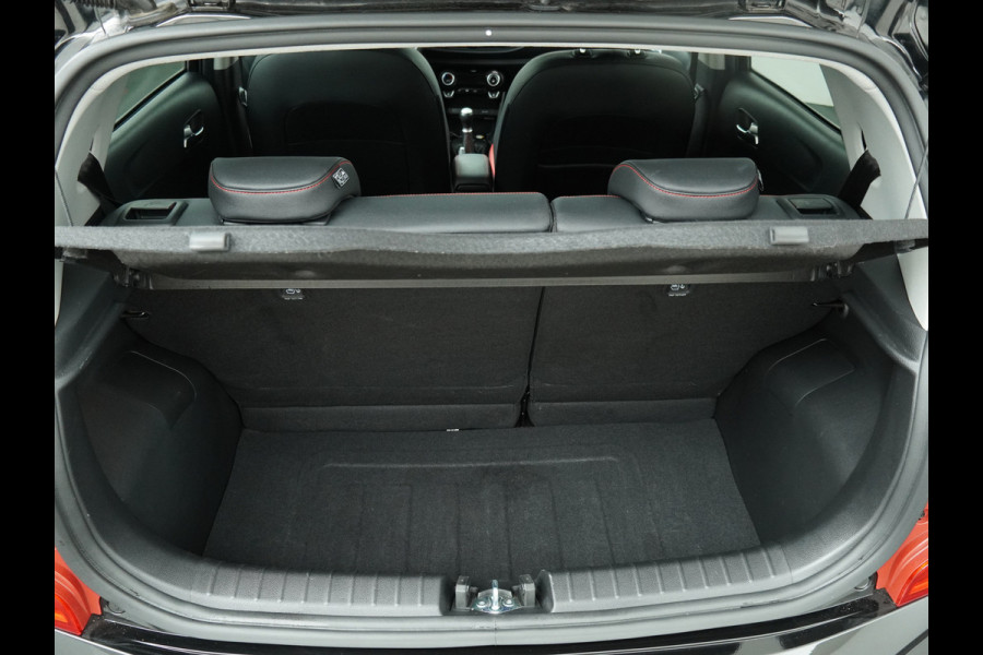 Kia Picanto 1.0 DPi GT-Line Airco - Apple Carlpay/Android Auto - Cruise Control - Climate Control - Navigatie - Achteruitrijcamera - Fabrieksgarantie tot 08-2031