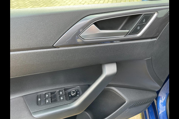 Volkswagen Polo 1.0 TSI R-line 2X / Key-less / Camera / Navigatie