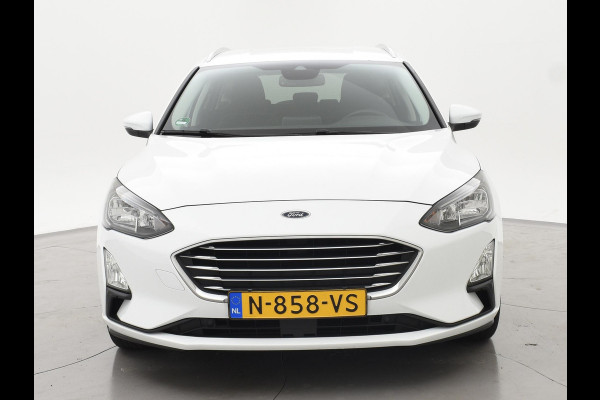 Ford FOCUS Wagon 1.0 E.B. AUTOMAAT TITANIUM X + ELEK. TREKHAAK | CAMERA | APPLE CARPLAY