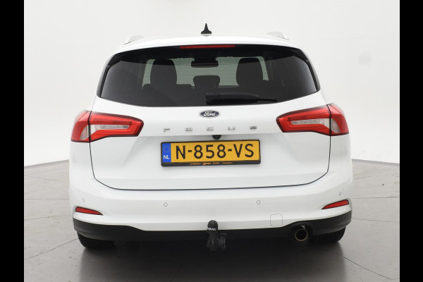 Ford FOCUS Wagon 1.0 E.B. AUTOMAAT TITANIUM X + ELEK. TREKHAAK | CAMERA | APPLE CARPLAY