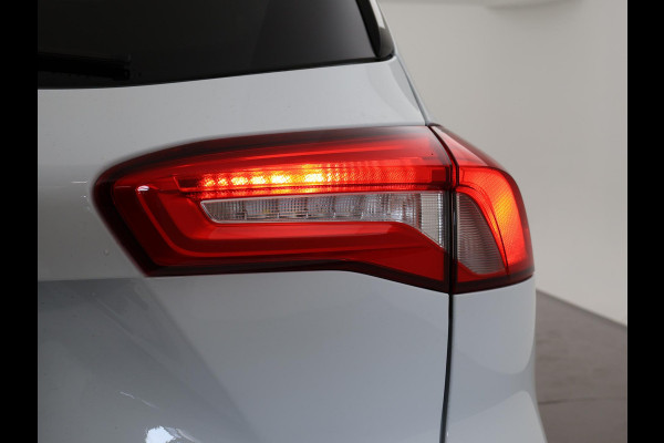 Ford FOCUS Wagon 1.0 E.B. AUTOMAAT TITANIUM X + ELEK. TREKHAAK | CAMERA | APPLE CARPLAY