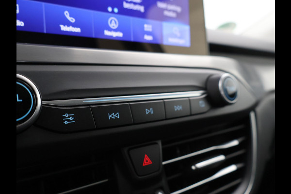 Ford FOCUS Wagon 1.0 E.B. AUTOMAAT TITANIUM X + ELEK. TREKHAAK | CAMERA | APPLE CARPLAY