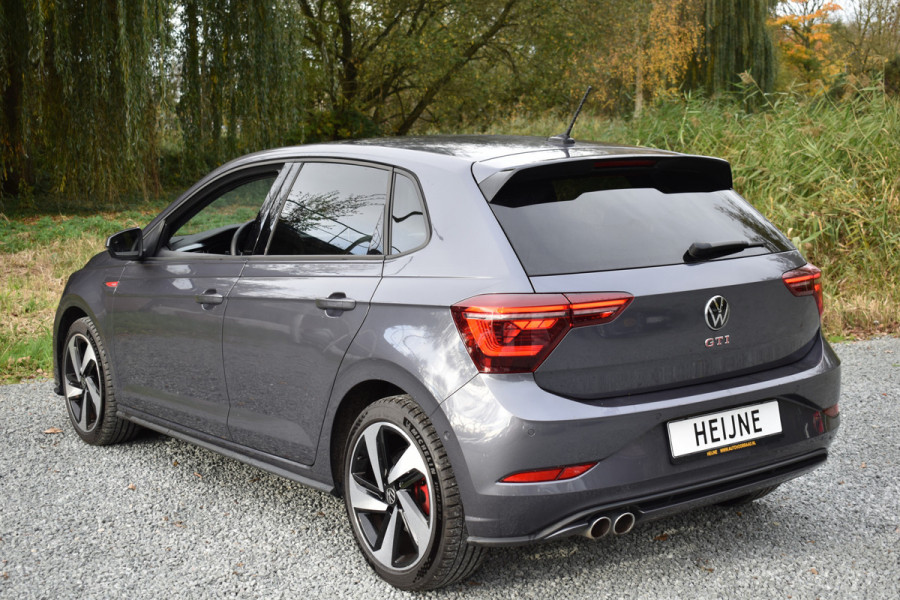 Volkswagen Polo 2.0 TSI GTI TSI 210PK DSG GTI-SPORT IQ-LIGHT/PDC/CARPLAY