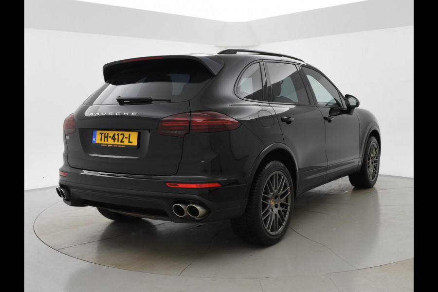 Porsche Cayenne 3.0 S E-HYBRID 416 PK + ADAPTIVE CRUISE | PANORAMA | 360 CAMERA | LUCHTVERING | APPLE CARPLAY | BOSE