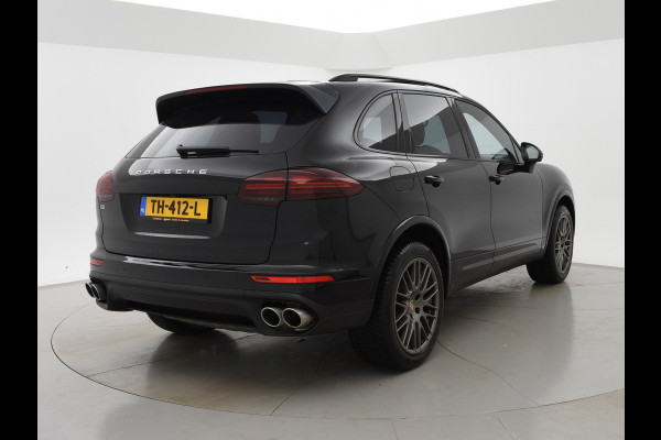 Porsche Cayenne 3.0 S E-HYBRID 416 PK + ADAPTIVE CRUISE | PANORAMA | 360 CAMERA | LUCHTVERING | APPLE CARPLAY | BOSE