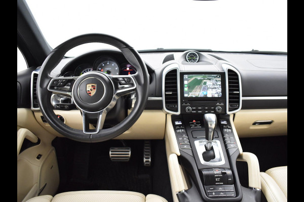 Porsche Cayenne 3.0 S E-HYBRID 416 PK + ADAPTIVE CRUISE | PANORAMA | 360 CAMERA | LUCHTVERING | APPLE CARPLAY | BOSE