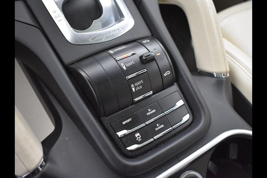 Porsche Cayenne 3.0 S E-HYBRID 416 PK + ADAPTIVE CRUISE | PANORAMA | 360 CAMERA | LUCHTVERING | APPLE CARPLAY | BOSE