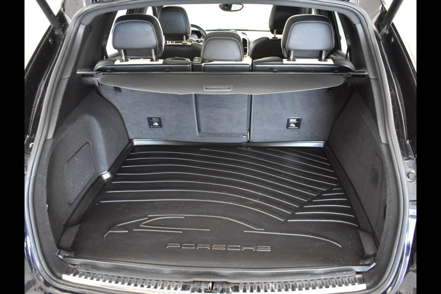Porsche Cayenne 3.0 S E-HYBRID 416 PK + ADAPTIVE CRUISE | PANORAMA | 360 CAMERA | LUCHTVERING | APPLE CARPLAY | BOSE
