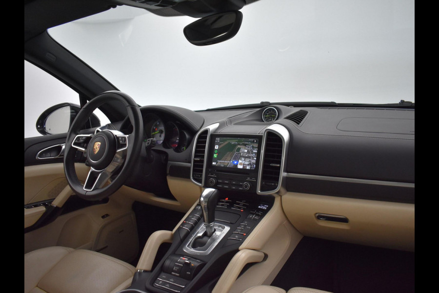 Porsche Cayenne 3.0 S E-HYBRID 416 PK + ADAPTIVE CRUISE | PANORAMA | 360 CAMERA | LUCHTVERING | APPLE CARPLAY | BOSE