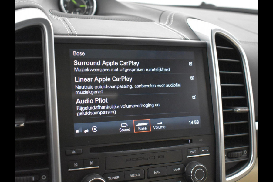 Porsche Cayenne 3.0 S E-HYBRID 416 PK + ADAPTIVE CRUISE | PANORAMA | 360 CAMERA | LUCHTVERING | APPLE CARPLAY | BOSE