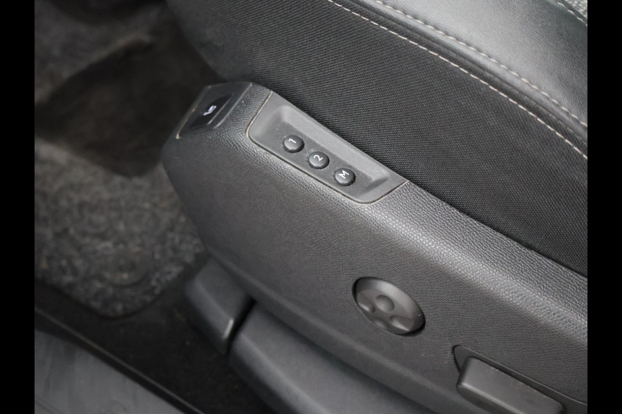 Peugeot 5008 1.2 PT 130 PK 7-PERS. *NW DISTRIBUTIE* + TREKHAAK |ADAPTIVE CRUISE | MASSAGE | CAMERA | 19 INCH LMV