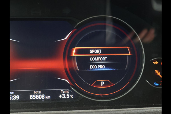 BMW 3 Serie Touring 318i AUT. LUXURY EDITION + LEDER | STOELVERW. | NAVIGATIE