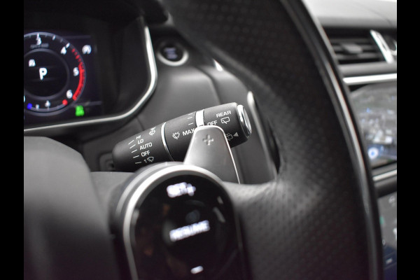 Land Rover Range Rover Sport 3.0 TDV6 HSE DYNAMIC FACELIFT MODEL + PANORAMA / 21 INCH / APPLE CARPLAY