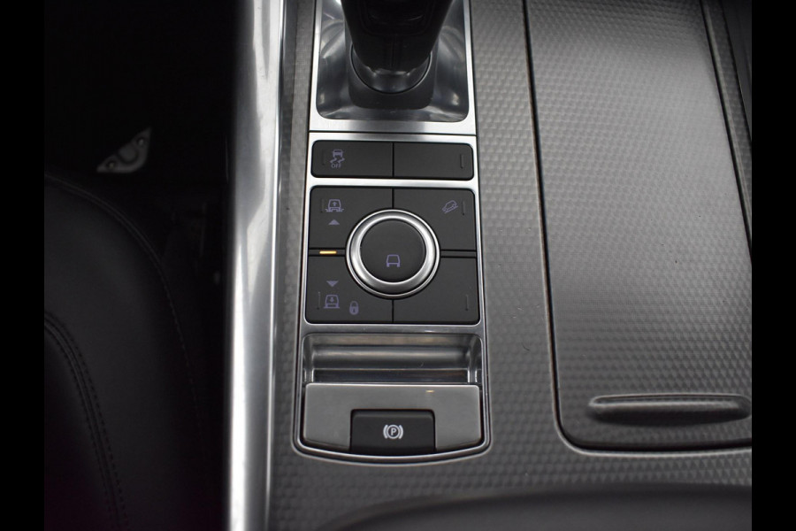 Land Rover Range Rover Sport 3.0 TDV6 HSE DYNAMIC FACELIFT MODEL + PANORAMA / 21 INCH / APPLE CARPLAY
