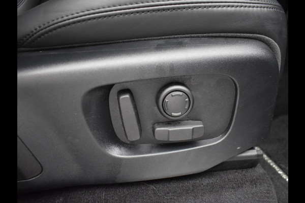 Land Rover Range Rover Sport 3.0 TDV6 HSE DYNAMIC FACELIFT MODEL + PANORAMA / 21 INCH / APPLE CARPLAY