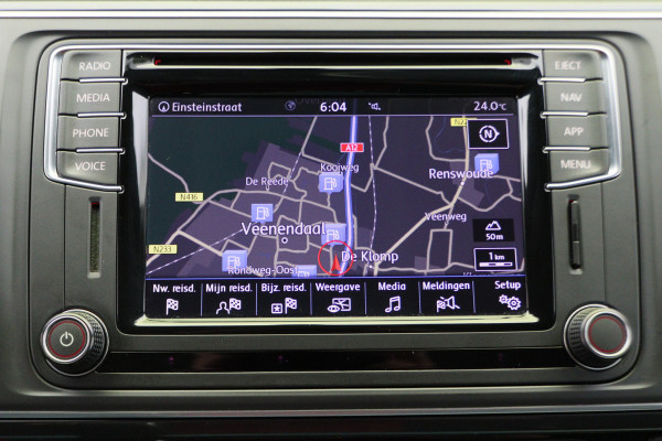 Volkswagen Transporter 2.0 TDI DSG L2H1 DC Highline 2x Schuifdeur, ACC, Apple Carplay, Bluetooth, LED, PDC, Trekhaak, 19''