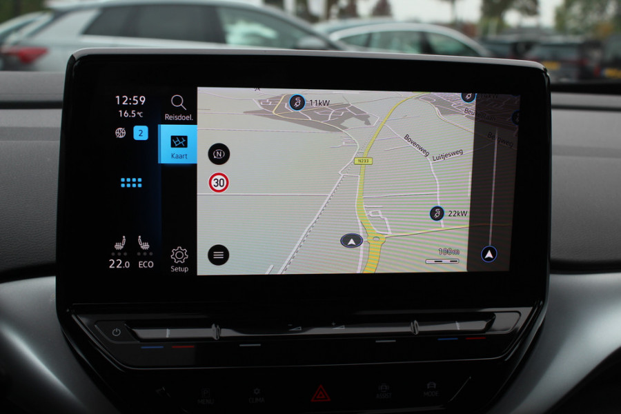 Volkswagen ID.4 First 77 kWh / Camera / Apple CarPlay / DAB / 20'' / LED / Alcantara / Stoelverwarming / ACC