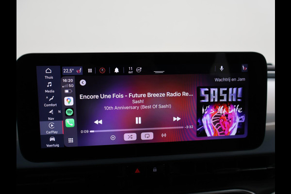 Fiat 500C 42 kWh Aut. *CELESTIAL BLUE* + STOELVERW. | CAMERA | 17 INCH | APPLE CARPLAY