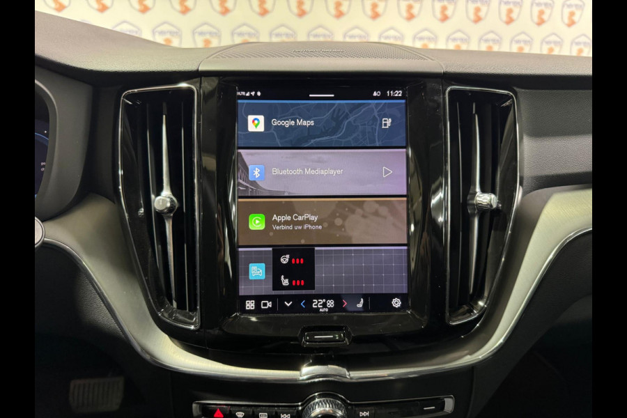 Volvo XC60 2.0 T6 Plug-in hybrid AWD Plus Bright | Pano | Memory | H&K | Camera | Trekhaak