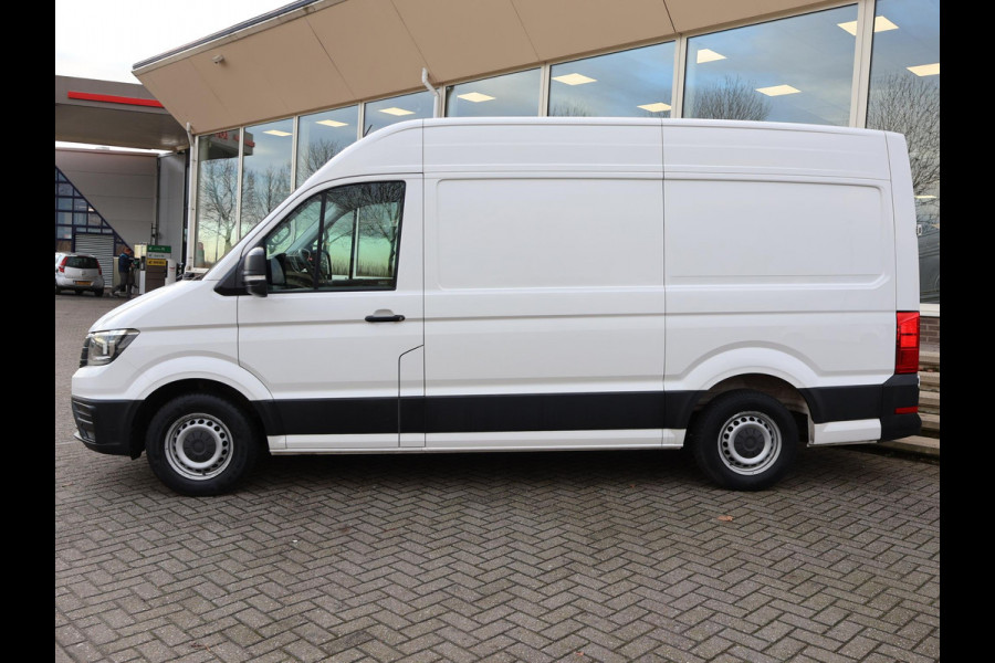 Volkswagen Crafter 35 2.0 TDI 140 PK L3H3 + WERKPLAATS INRICHTING + TREKHAAK 3000 KG | CAMERA | DAB | APPLE CARPLAY