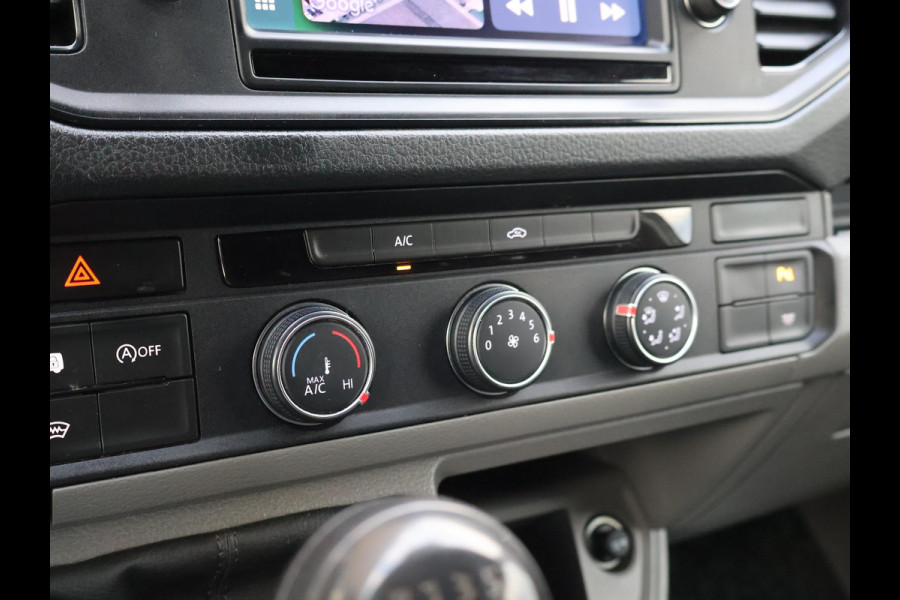 Volkswagen Crafter 35 2.0 TDI 140 PK L3H3 + WERKPLAATS INRICHTING + TREKHAAK 3000 KG | CAMERA | DAB | APPLE CARPLAY