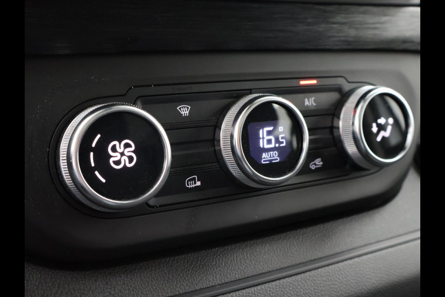 Renault Trafic 2.0 BLUE DCI 130 PK DUBBEL CABINE 6-PERS. L2H1 + APPLE CARPLAY | LED | CRUISE | CLIMATE CONTROL