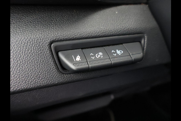 Renault Trafic 2.0 BLUE DCI 130 PK DUBBEL CABINE 6-PERS. L2H1 + APPLE CARPLAY | LED | CRUISE | CLIMATE CONTROL